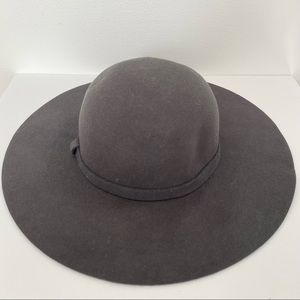 4/$25 Tart California 100% Wool Floppy Wide Brimmed Hat in Dark Grey One Size